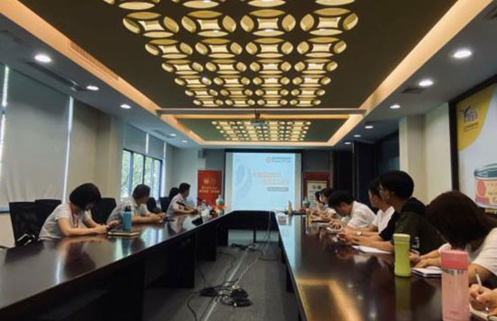球盟会买球网:黄冈]支部引回“领头雁” 工业驶上“快车道” 团风马曹庙村蝶变的复兴暗码